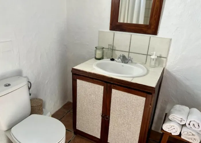 El Estanco Viejo Casa Poleo Будинок відпочинку Адехе