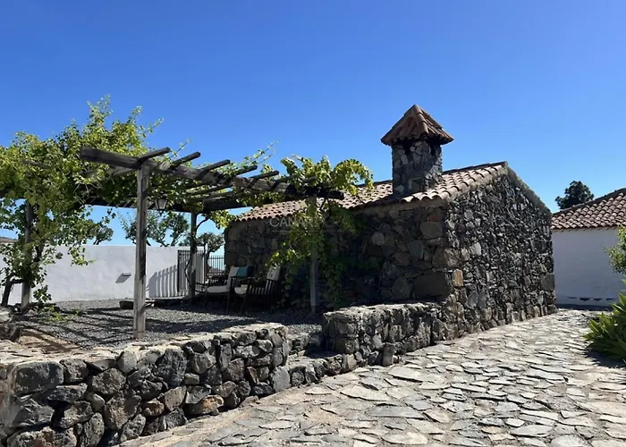 El Estanco Viejo Casa Poleo * Адехе