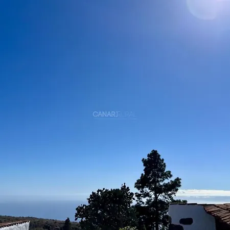 El Estanco Viejo Casa Poleo 아데제